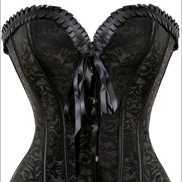 STUNNING Black on Black Lace Corset - Picture 7 of 15